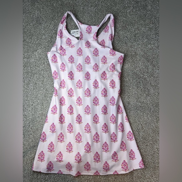 Women’s Pink Floral Women's Casual Active Dress - NEW- Large - Picture 3 of 6